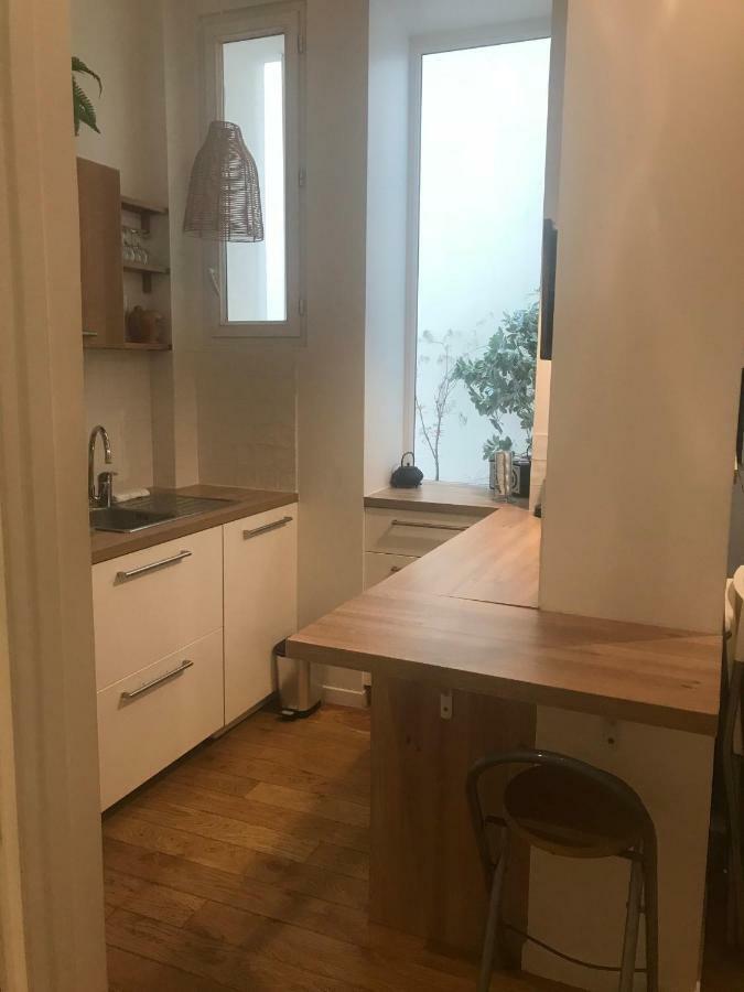 Appartement Parisian Cosy Flat Parijs